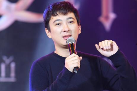 娱乐圈吃瓜影帝 每日大赛,影帝争霸，每日瓜果盛宴